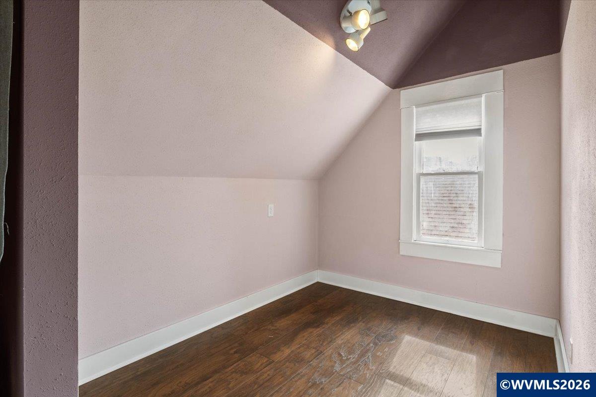 620 Southwest 9th Avenue Albany, OR 97321 - Photo 26 of 50