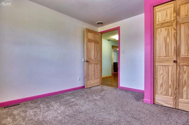 308 East Rising Street Davison, MI 48423 - Photo 18 of 40 21142858-17.JPG