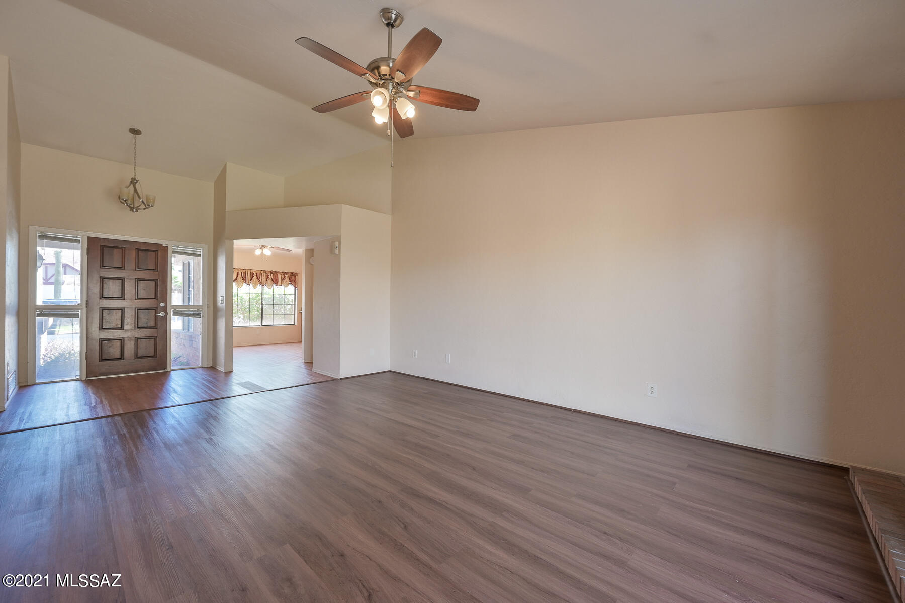 4351 West Viewpointe Place Tucson, AZ 85741 - Photo 5 of 44
