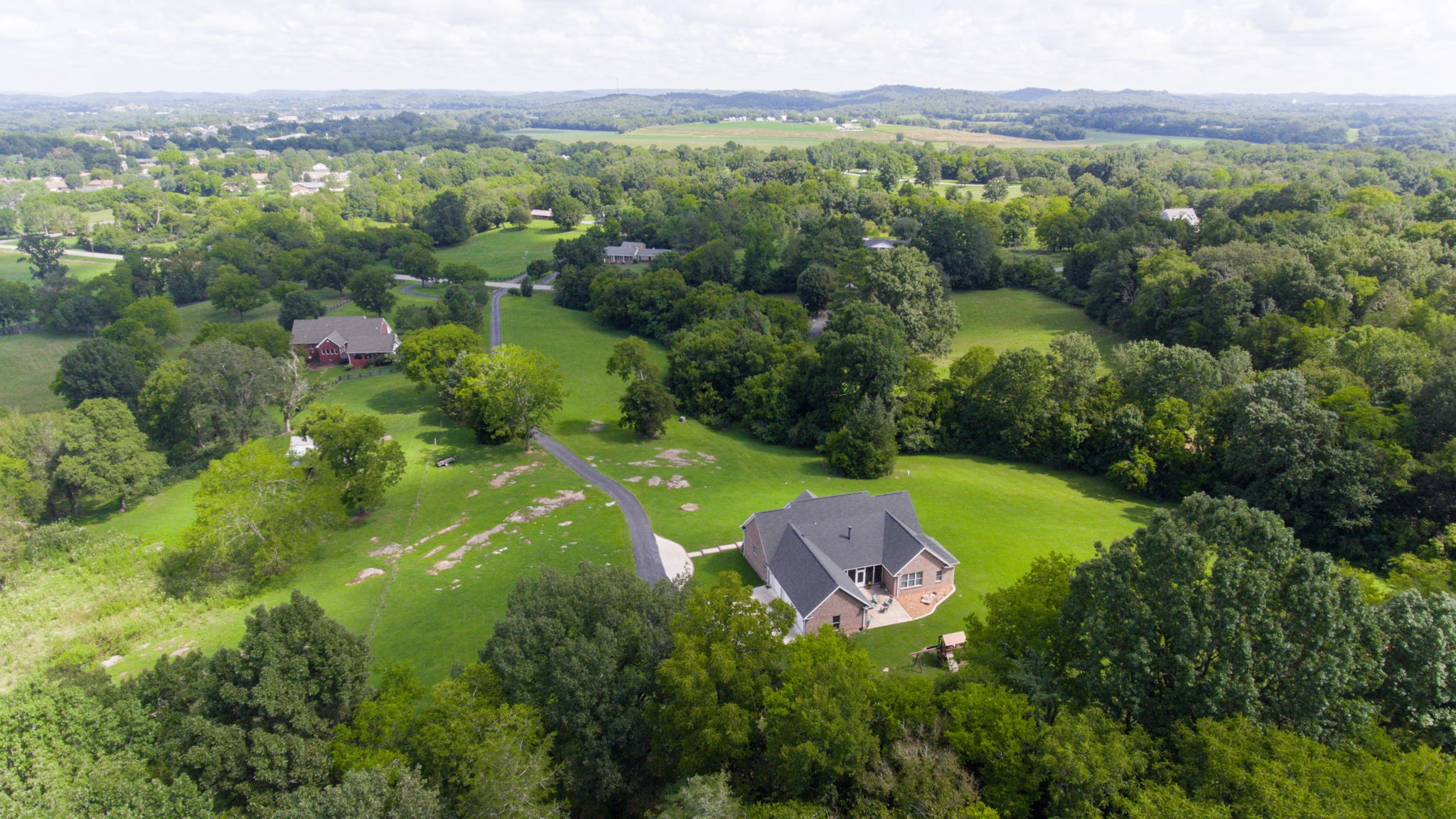 41 Liberty Road Fayetteville, TN 37334 - Photo 2 of 66