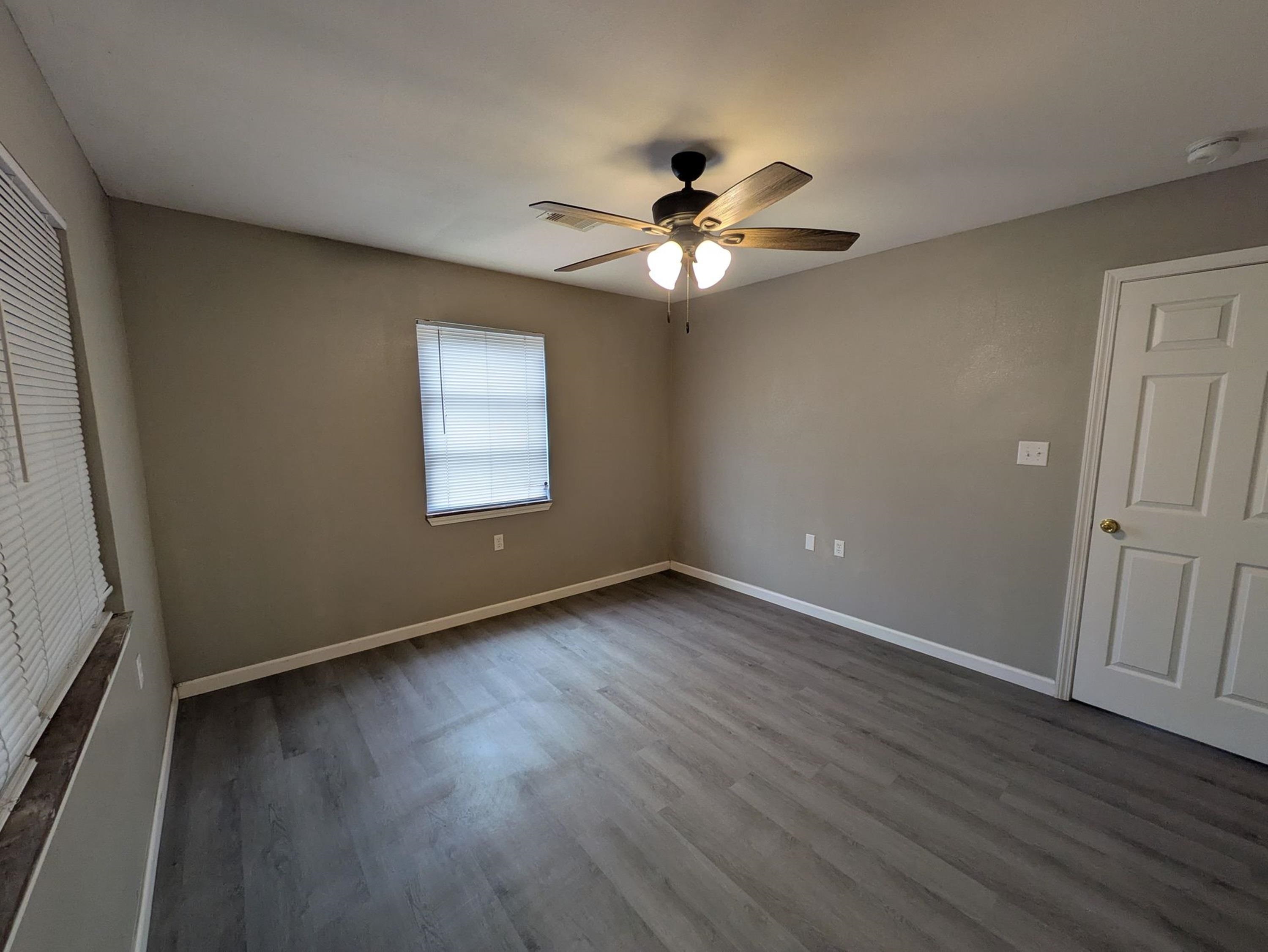 5251 Procter Street Port Arthur, TX 77642 - Photo 14 of 22
