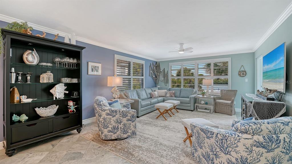 605 Sutton Place, Unit 201 Longboat Key, FL 34228 - Photo 13 of 46