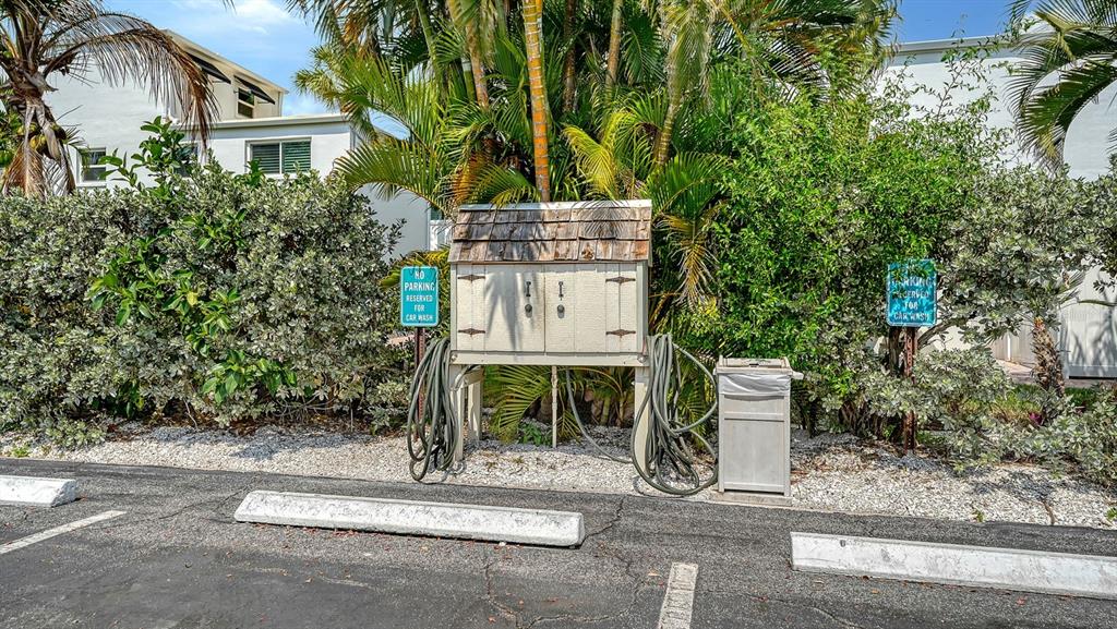 605 Sutton Place, Unit 201 Longboat Key, FL 34228 - Photo 36 of 46