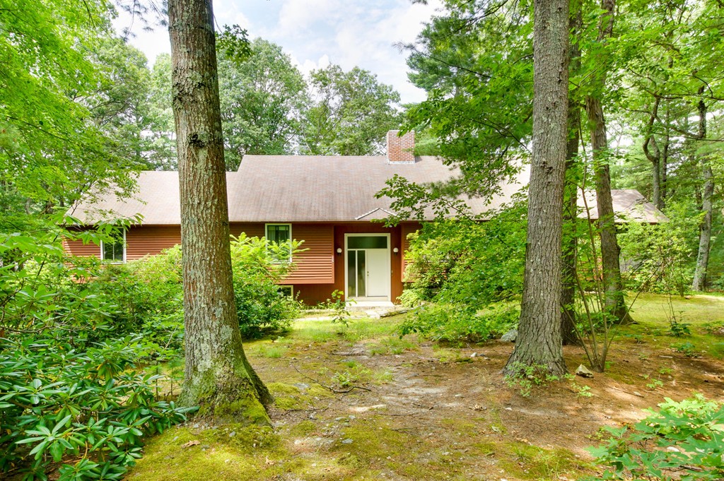 15 Pendleton Road Sudbury, MA 01776 - Photo 1 of 30