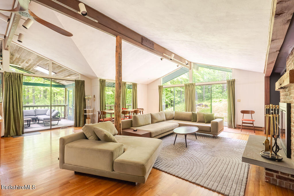 395 South Undermountain Road Sheffield, MA 01257 - Photo 17 of 34 _J5A0304-HDR