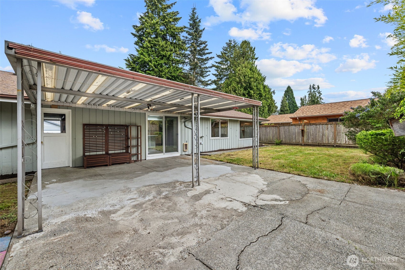 2157 North 122nd Street Seattle, WA 98133 - Photo 29 of 31