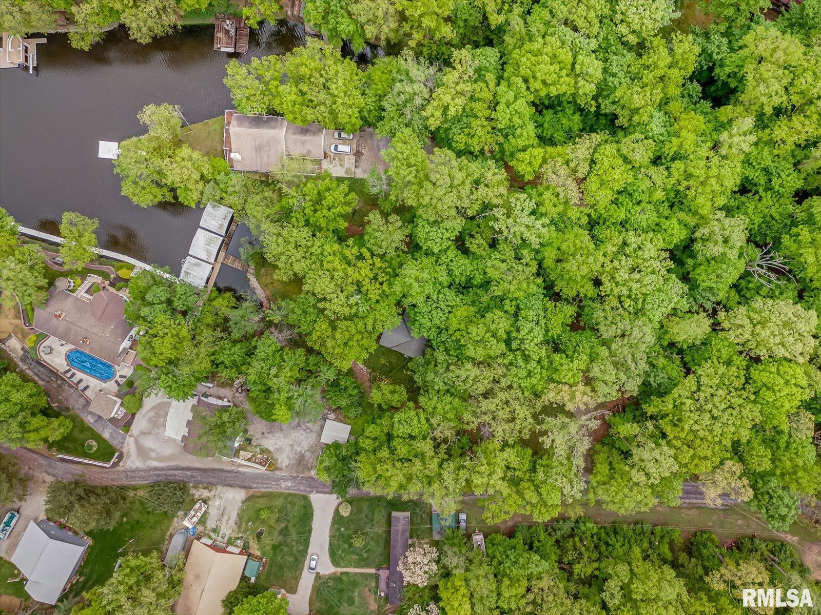 2234 Cascade Lane Centralia, IL 62801 - Photo 15 of 21