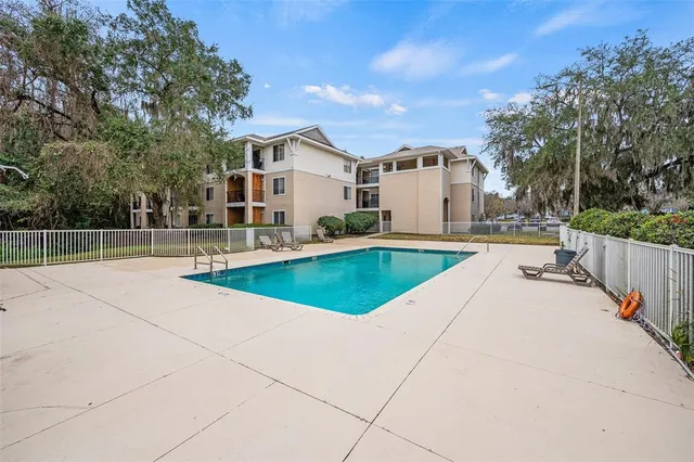 $179,000 | 3921 Southwest 34th Street, Unit 208, Gainesville, FL 32608