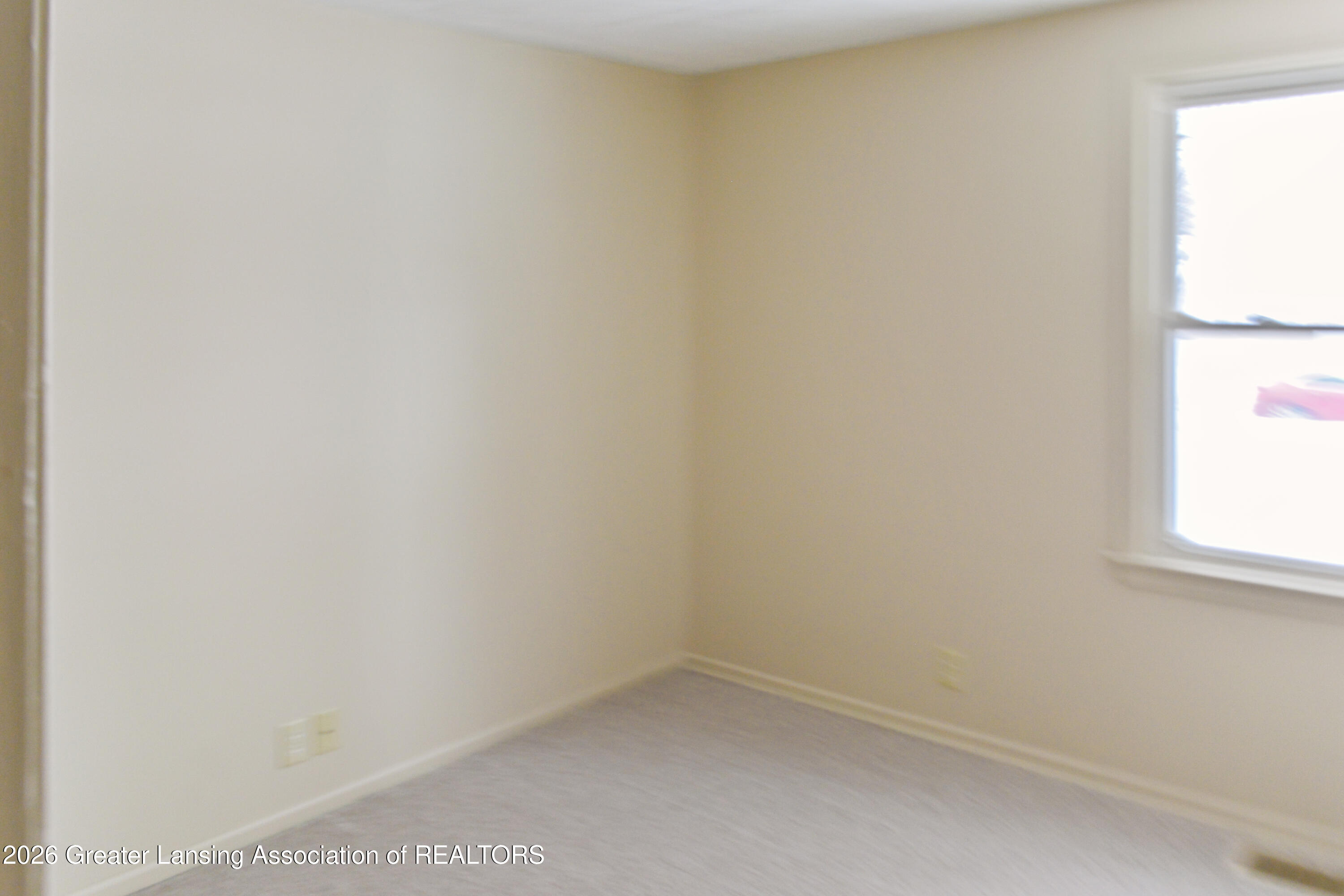 1015 Westfield Road Lansing, MI 48917 - Photo 8 of 19 DSC_0353