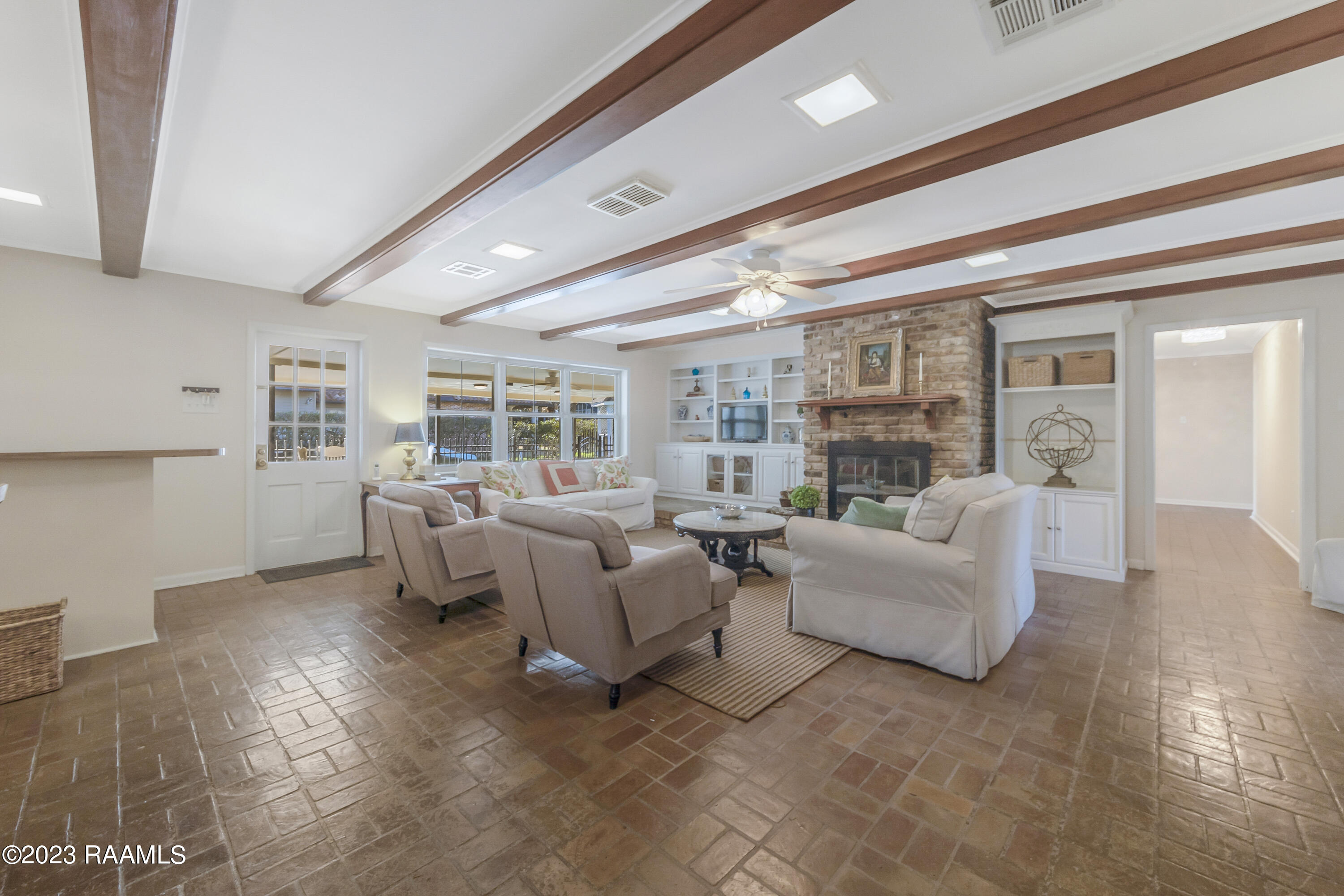 1006 Greenbriar Road Lafayette, LA 70503 - Photo 14 of 38 Spacious Formal Living Area