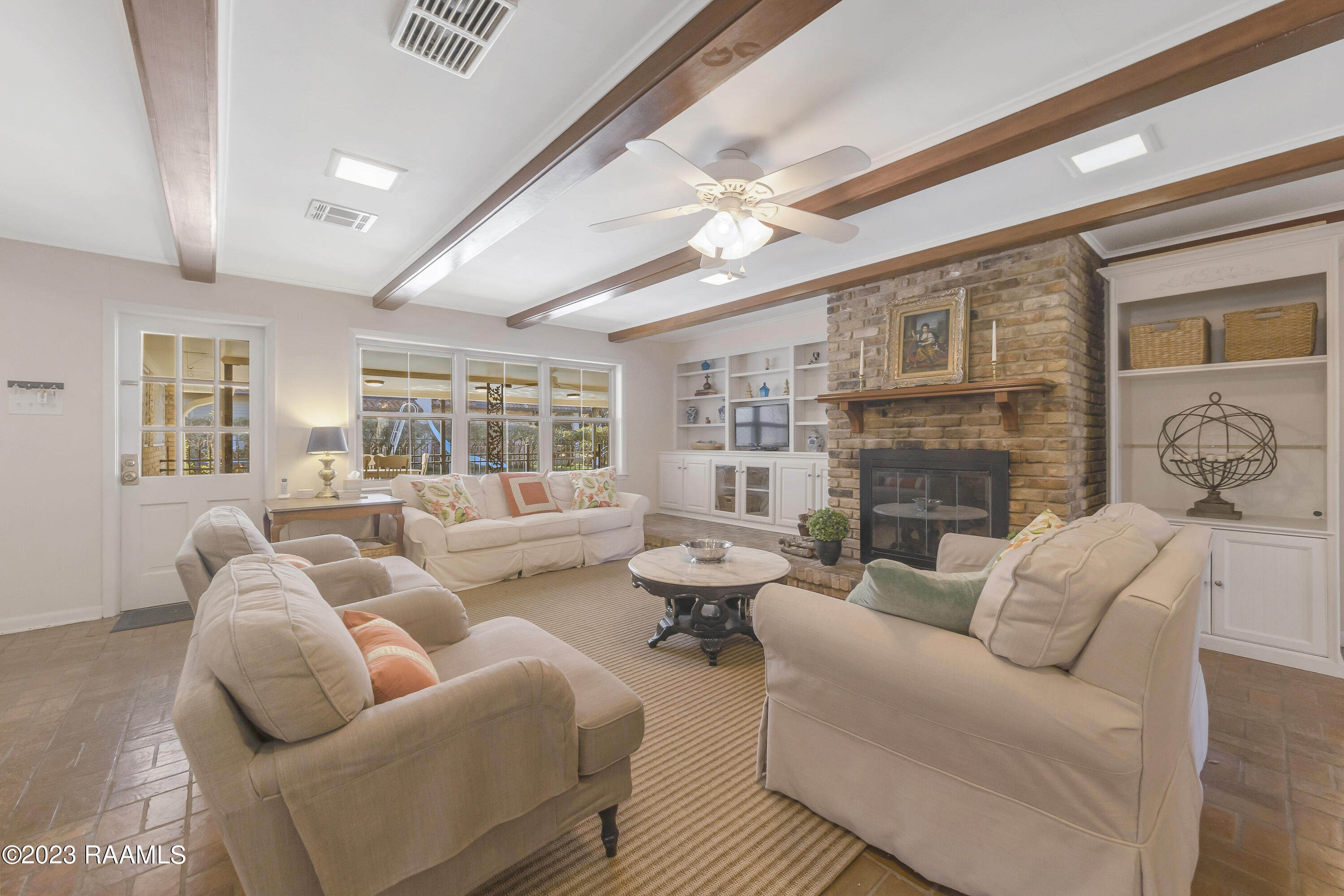 1006 Greenbriar Road Lafayette, LA 70503 - Photo 16 of 38 Formal Living Area