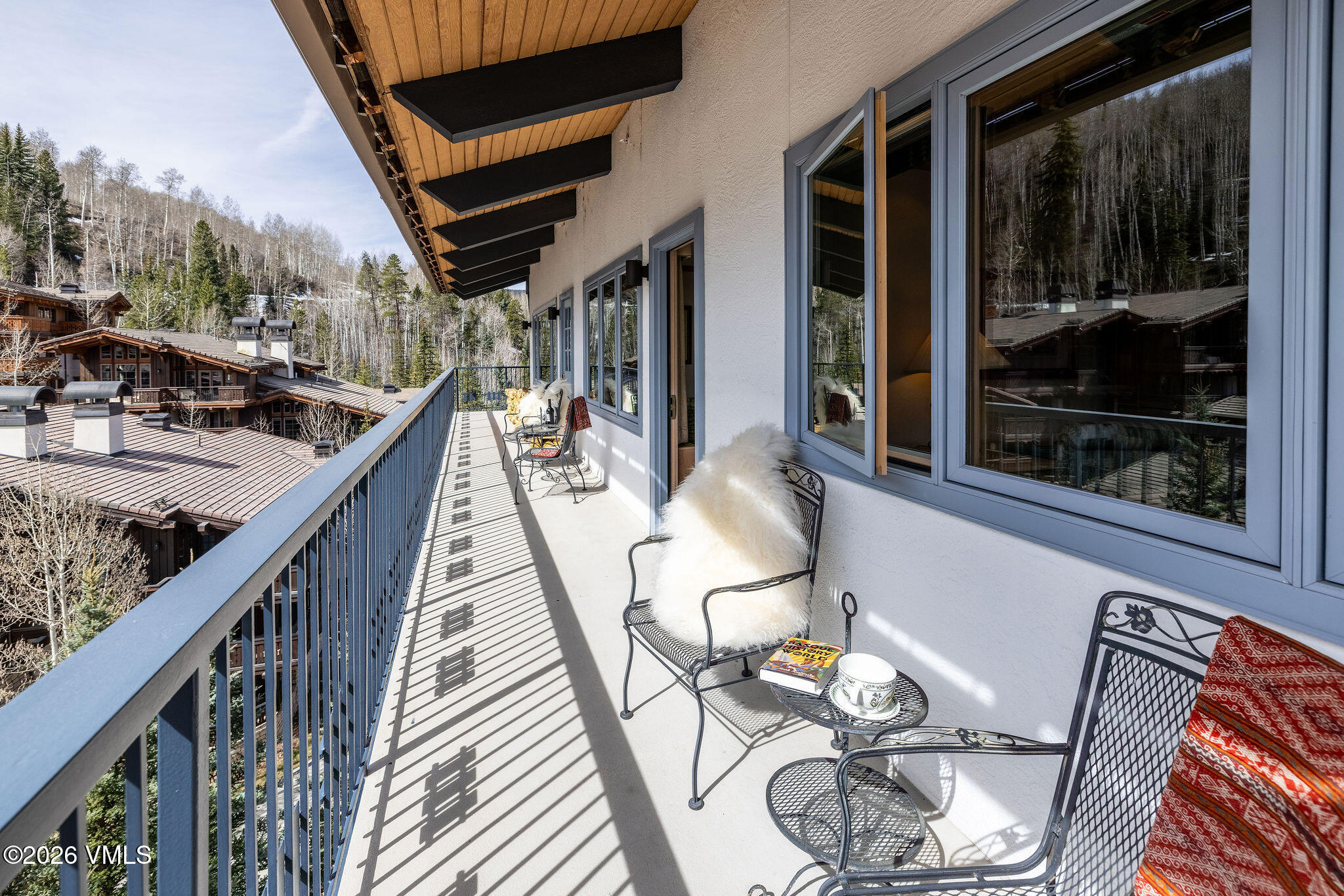 200 Vail Road, Unit 799 Vail, CO 81657 - Photo 19 of 32 2604_lodge_tower_799_exterior_deck_d