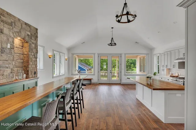 $1,999,999 | 5433 Highway 23, Windham, NY 12496