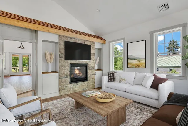 $1,999,999 | 5433 Highway 23, Windham, NY 12496