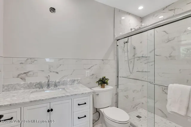 $1,999,999 | 5433 Highway 23, Windham, NY 12496