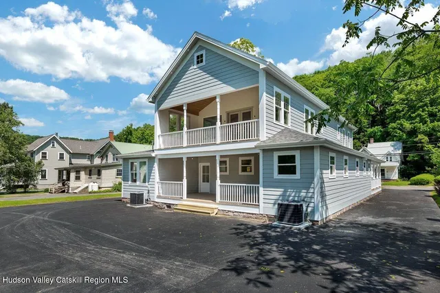 $1,999,999 | 5433 Highway 23, Windham, NY 12496