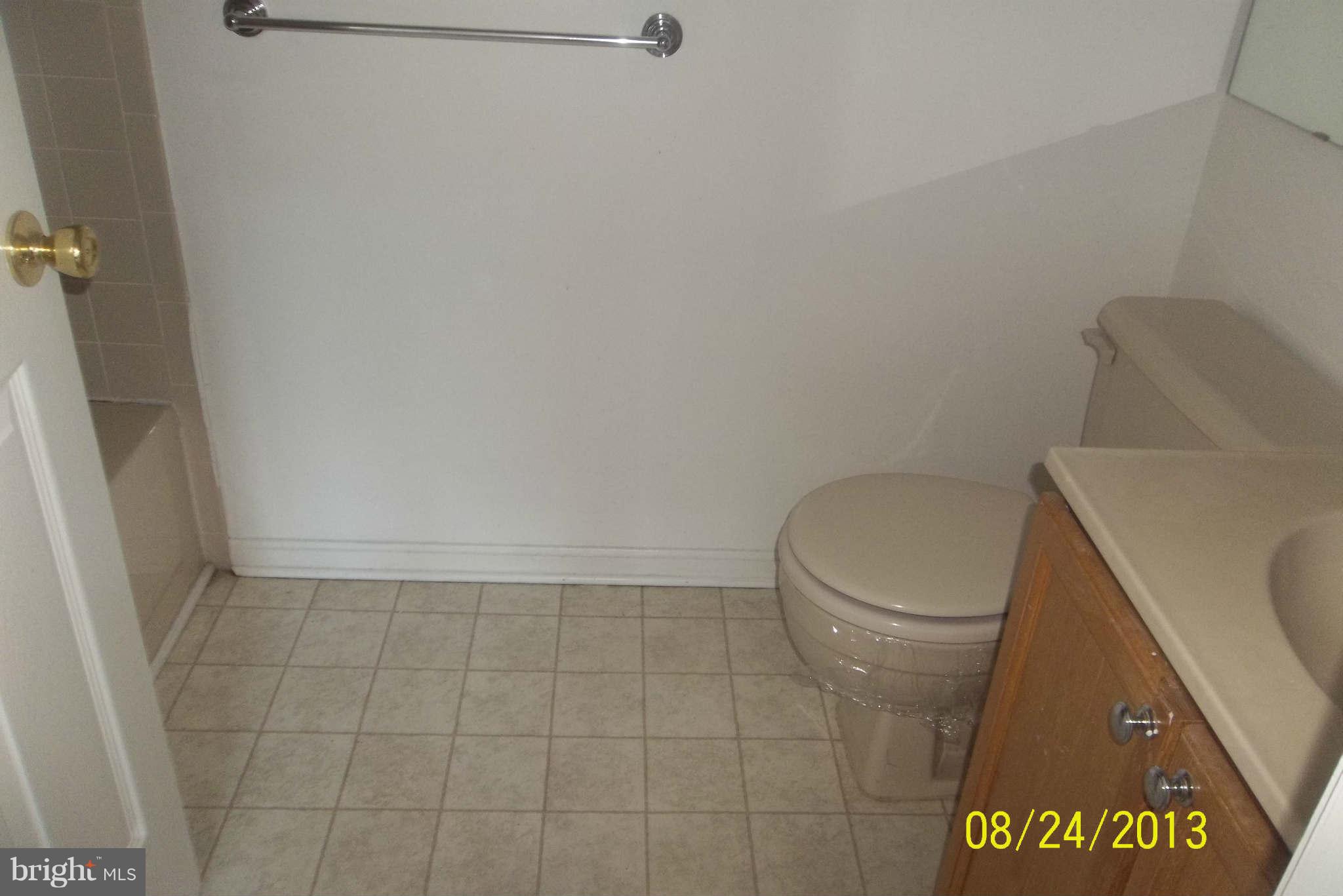 2108 Whitehall Road, Unit 1A Frederick, MD 21702 - Photo 9 of 15 Bath (Master)
