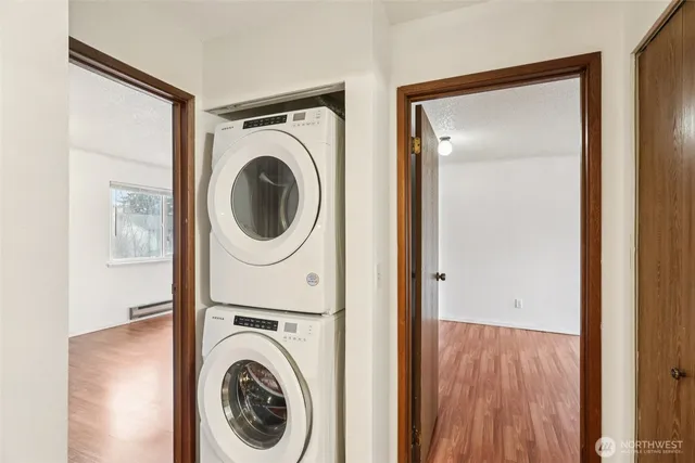 $275,000 | 8823 Holly Drive, Unit D203, Everett, WA 98208