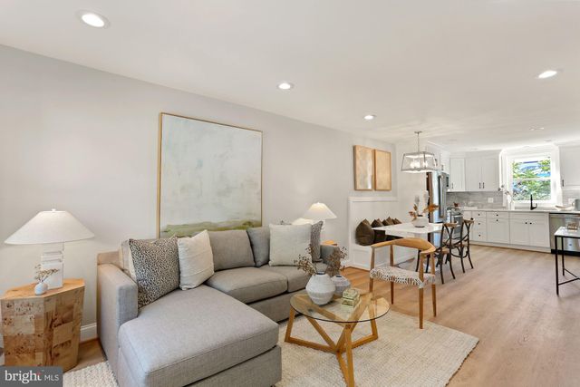 $570,000 | 3724 Edison Street, Alexandria, VA 22305