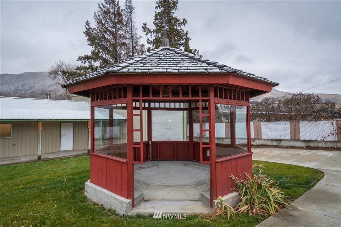 1563 Tybeau Road Wenatchee, WA 98801 - Photo 8 of 26 Gallery Image 8