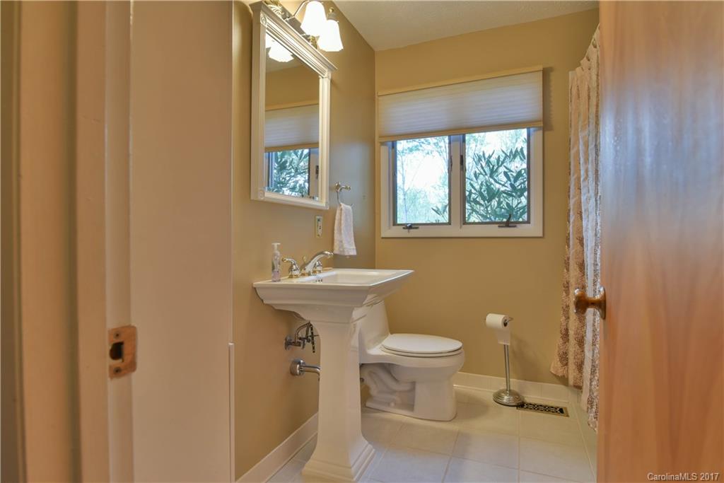 24 Whitaker View Road Fairview, NC 28730 - Photo 14 of 24 Gallery Image 14