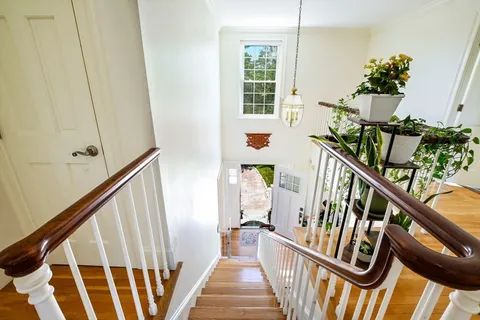 $1,050,000 | 18 Stratford Drive, Dartmouth, MA 02747