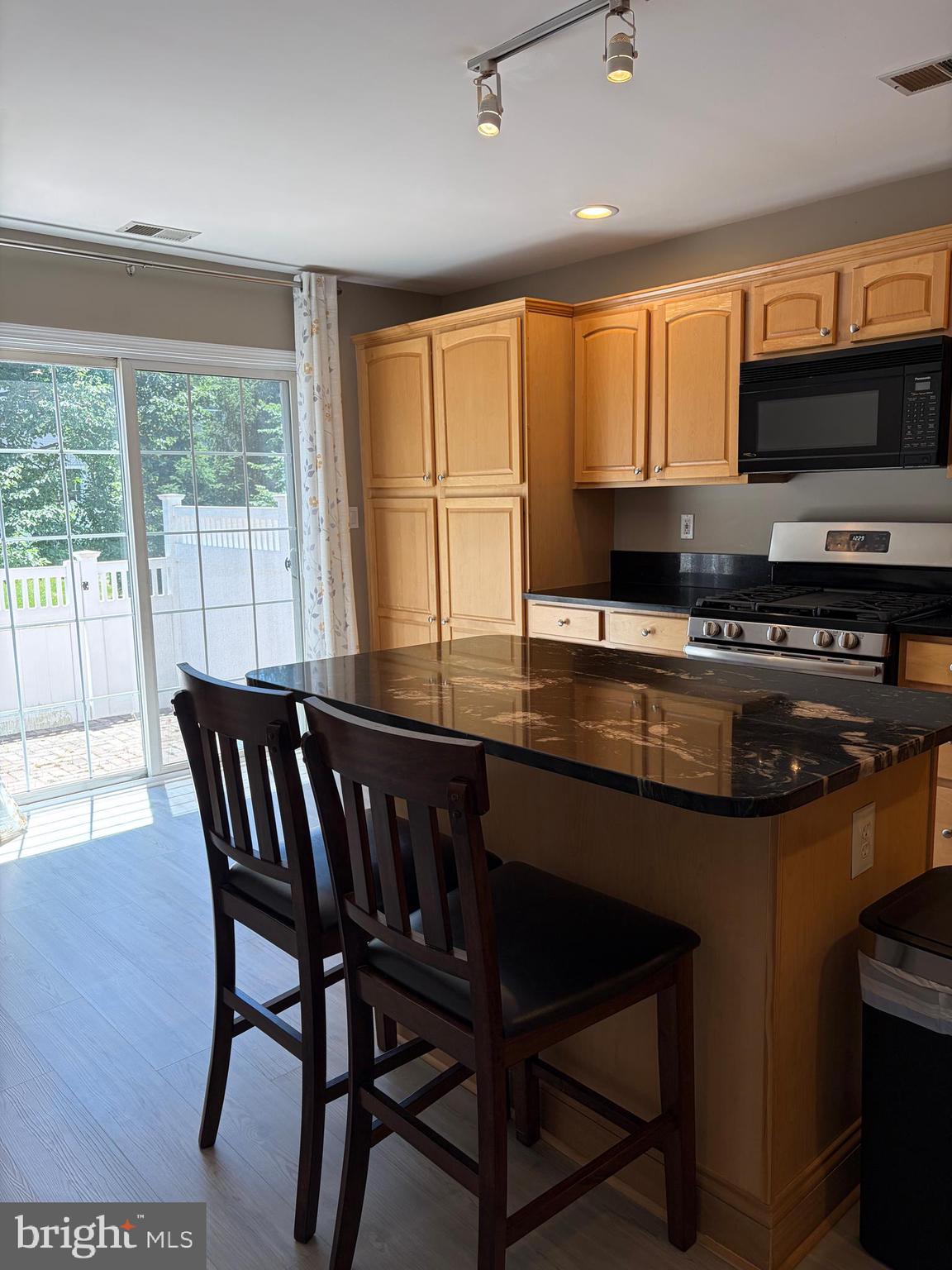 139 Coburn Road Pennington, NJ 08534 - Photo 11 of 24