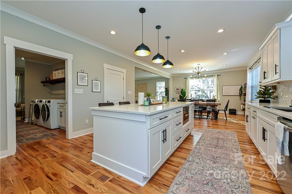 4928 Valley Stream Road Charlotte, NC 28209 - Photo 11 of 47 Gallery Image 11