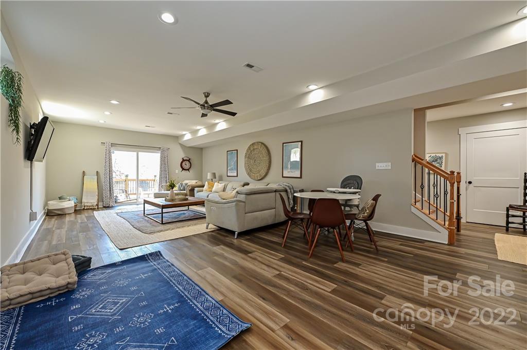 4928 Valley Stream Road Charlotte, NC 28209 - Photo 38 of 47 Gallery Image 38