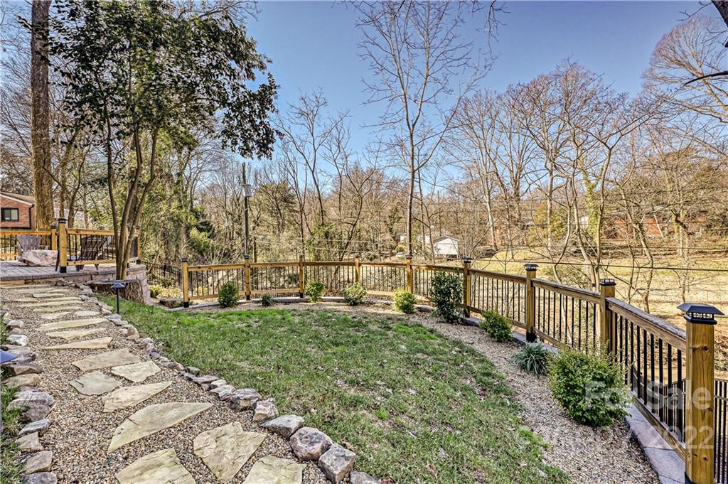 4928 Valley Stream Road Charlotte, NC 28209 - Photo 40 of 47 Gallery Image 40