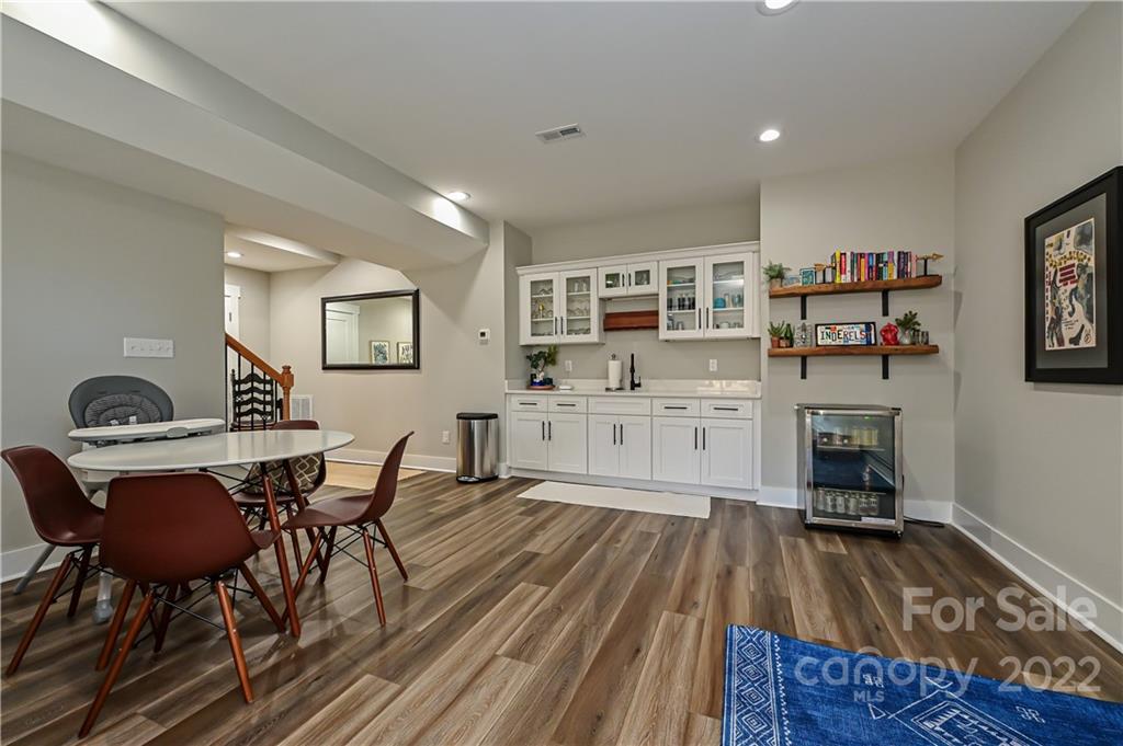 4928 Valley Stream Road Charlotte, NC 28209 - Photo 44 of 47 Gallery Image 44