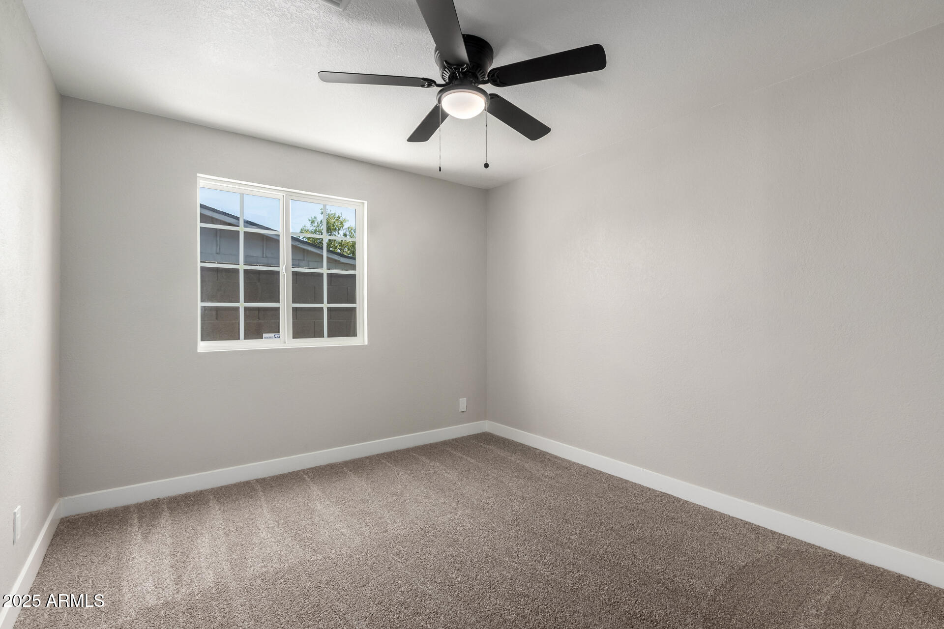 3249 East Nisbet Road Phoenix, AZ 85032 - Photo 23 of 31 19- Nisbet