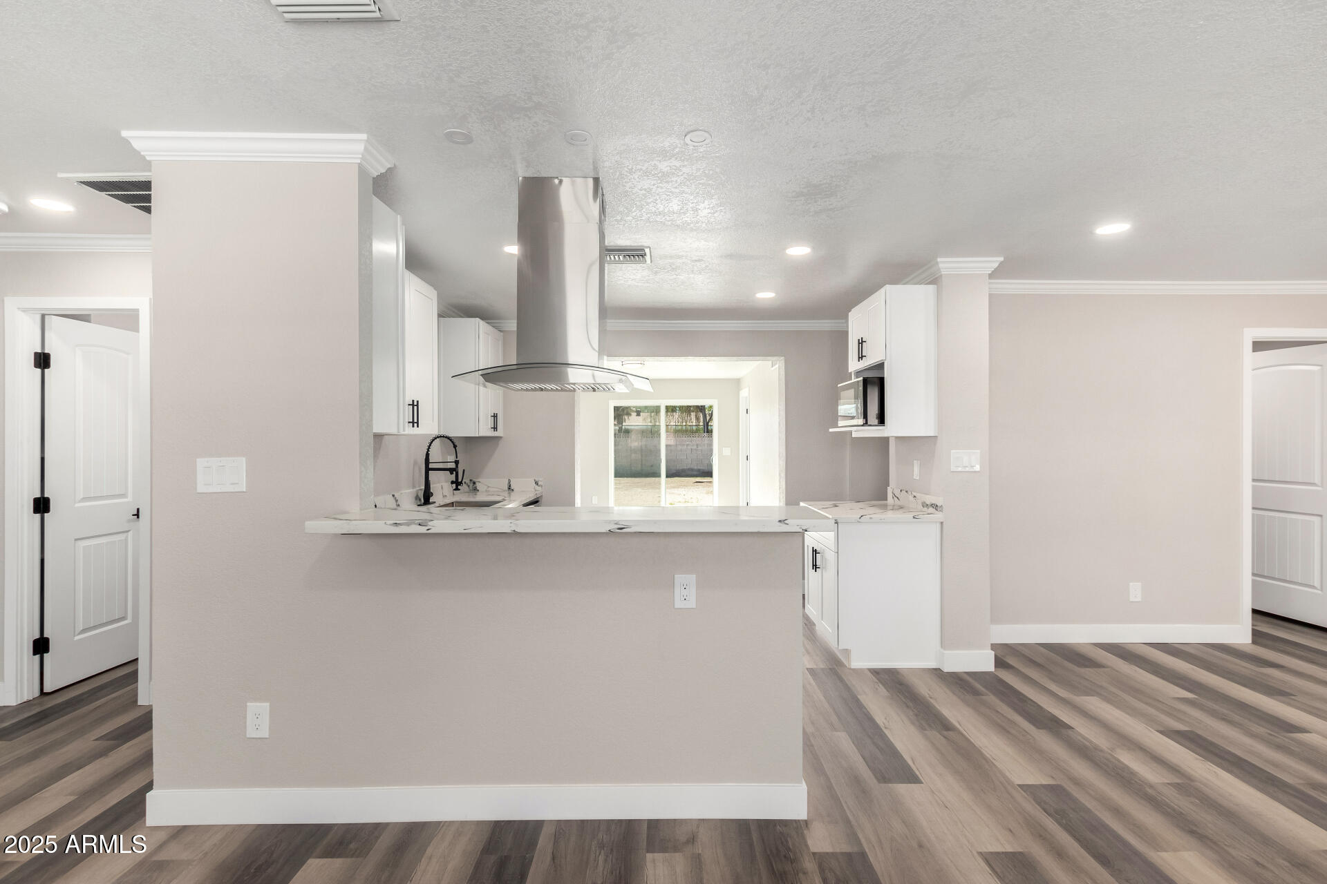3249 East Nisbet Road Phoenix, AZ 85032 - Photo 9 of 31 9- Nisbet