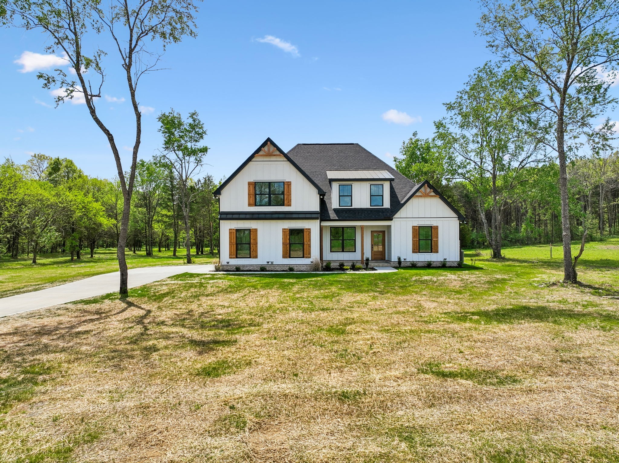 1990 Chicken Road Lebanon, TN 37090 - Photo 2 of 55