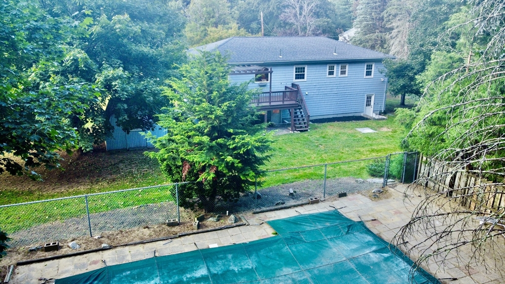 9 Brooks Road, Unit 9 Sudbury, MA 01776 - Photo 7 of 28