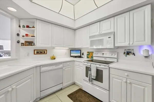 $265,000 | 7133 Cedar Hollow Circle, Unit 22102, Bradenton, FL 34203