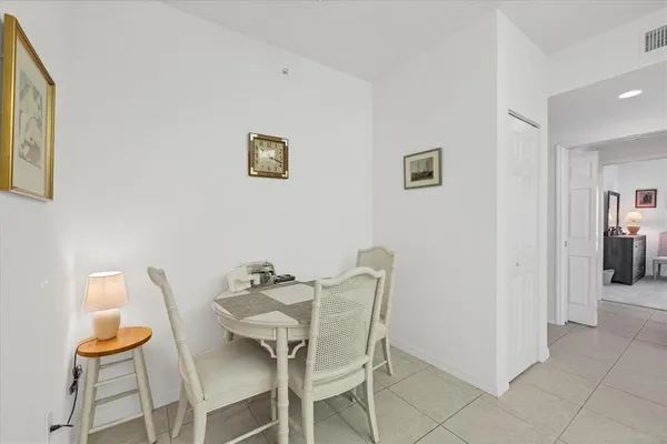 $265,000 | 7133 Cedar Hollow Circle, Unit 22102, Bradenton, FL 34203