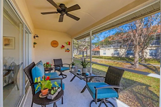 $283,500 | 7133 Cedar Hollow Circle, Unit 22102, Bradenton, FL 34203