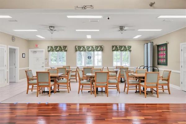 $265,000 | 7133 Cedar Hollow Circle, Unit 22102, Bradenton, FL 34203