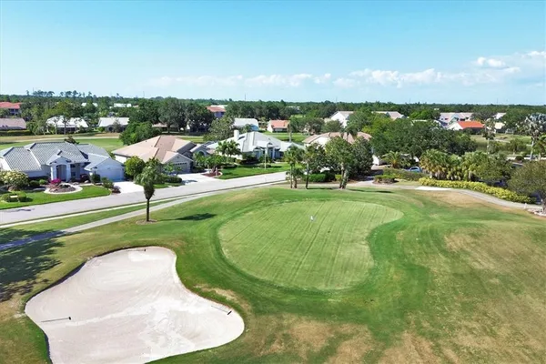 $265,000 | 7133 Cedar Hollow Circle, Unit 22102, Bradenton, FL 34203