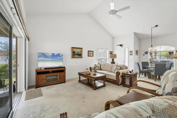 $265,000 | 7133 Cedar Hollow Circle, Unit 22102, Bradenton, FL 34203