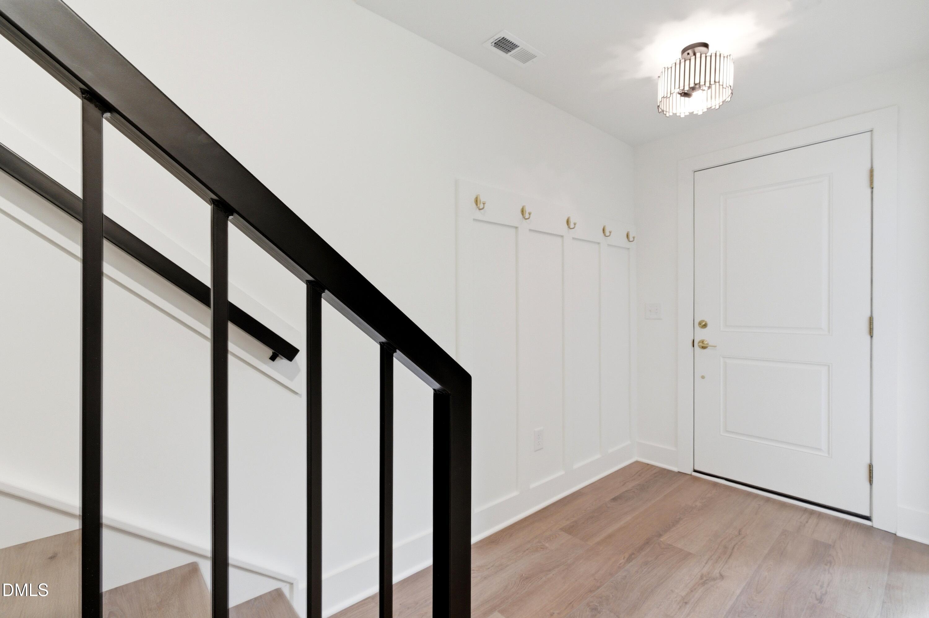710 West North Street, Unit 102 Raleigh, NC 27603 - Photo 4 of 44 Foyer