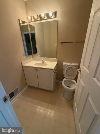 $2,695 | 437 Woodhill Drive, Owings Mills, MD 21117