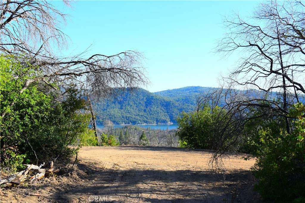 A A Union Oroville, CA 95966 - Photo 3 of 51 Entry/Driveway