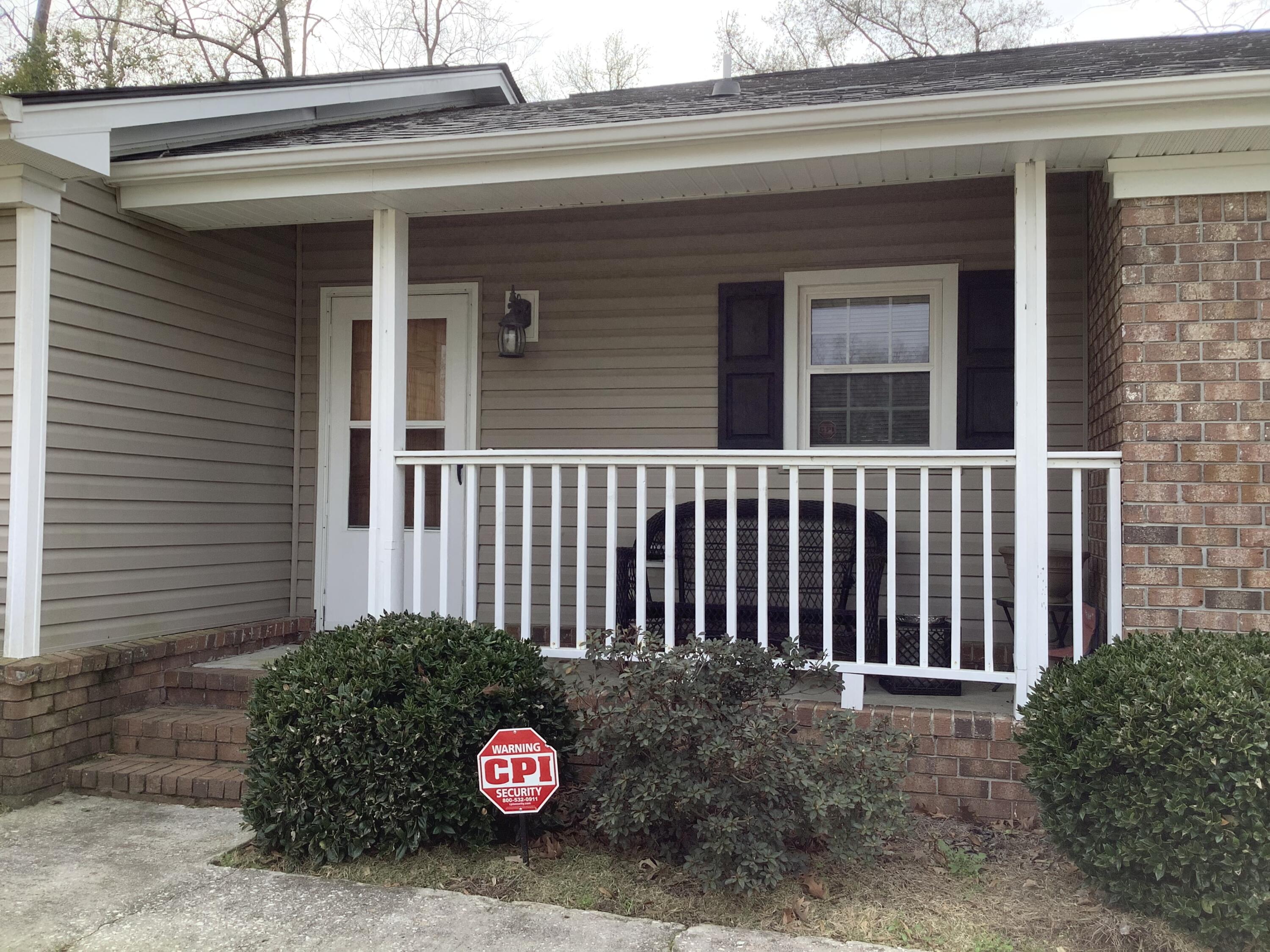 23 Pequannock Road Goose Creek, SC 29445 - Photo 2 of 4 E6785BCB-6BB5-46B0-A389-A6D9AE3ACD81