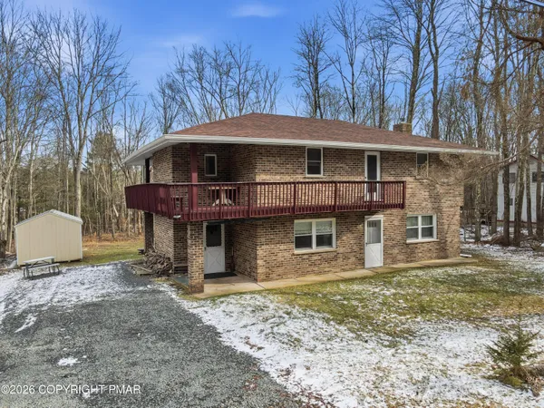 $279,000 | 98 Black Bear Pass, White Haven, PA 18661