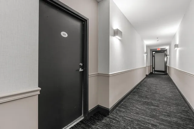 $1,700 | 250 East Harbortown Drive, Unit 103, Detroit, MI 48207