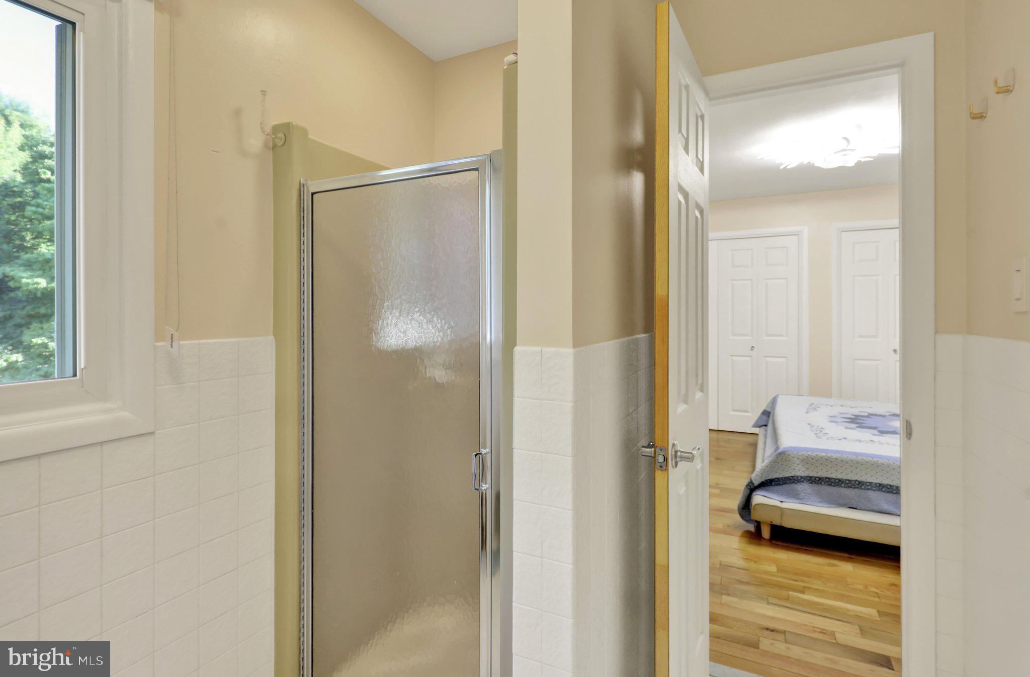 2210 Greenwood Road Allentown, PA 18103 - Photo 34 of 61 360_3473