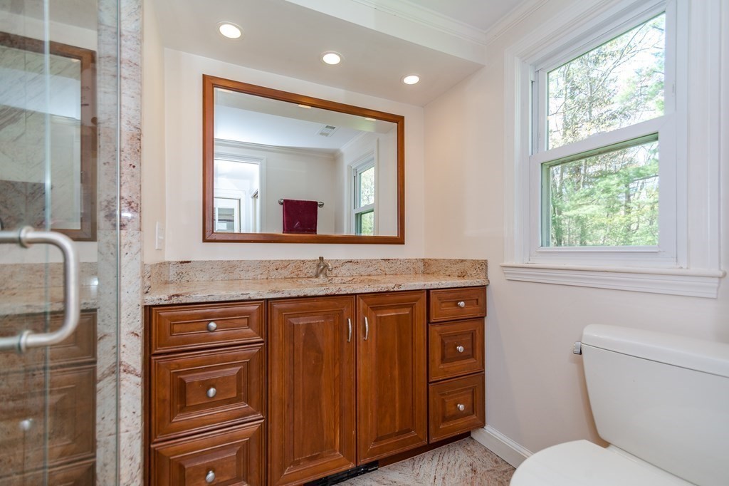 26 Edgemere Road Lynnfield, MA 01940 - Photo 19 of 38 Gallery Image 19