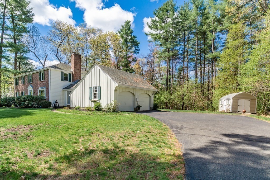 26 Edgemere Road Lynnfield, MA 01940 - Photo 35 of 38 Gallery Image 35